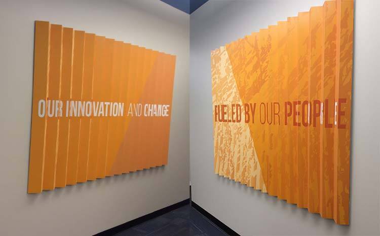 https://heritageprintingcharlotte.com/blog/wp-content/uploads/lenticular-wall-display-01.jpg