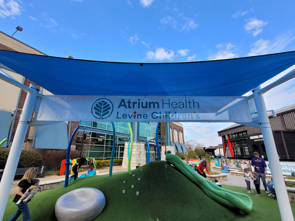 Promotional vinyl banners with custom graphics in Charlotte, NC