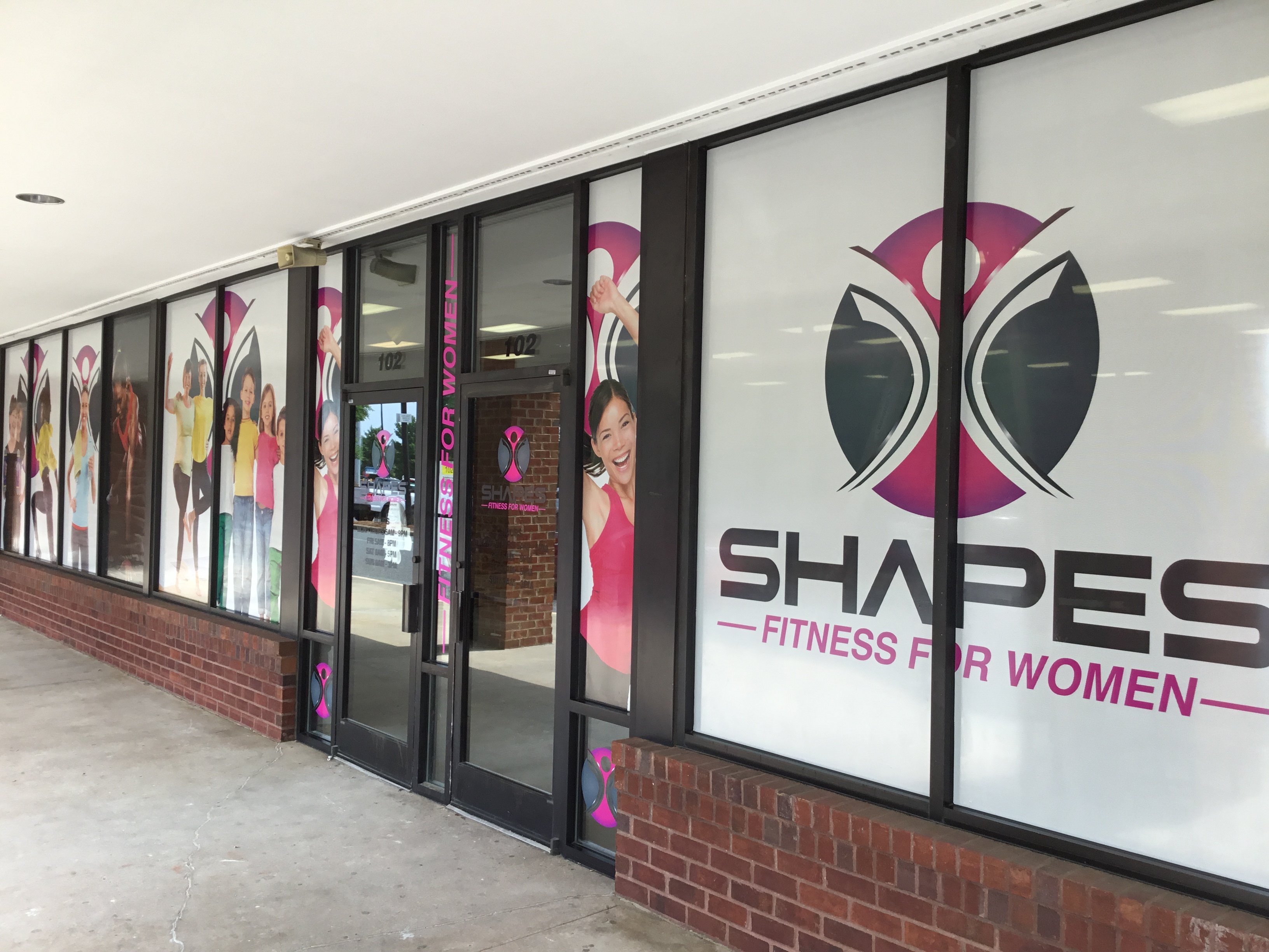 Storefront Graphics in Raleigh, NC